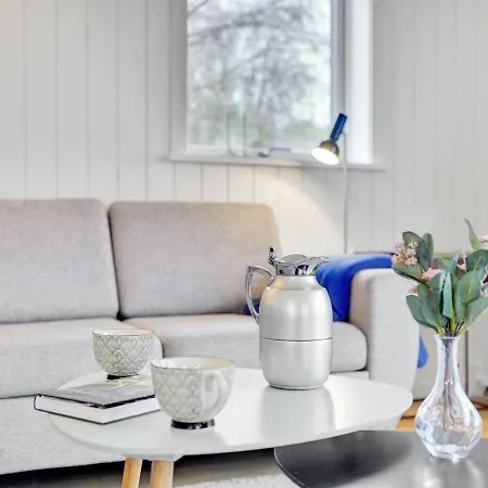 Holiday Wolfhilde - 600m From The Sea In Sealand By Interhome * Dronningmølle